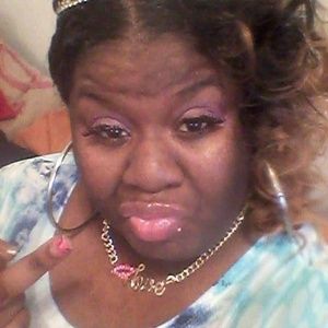 Meet your Posher, April